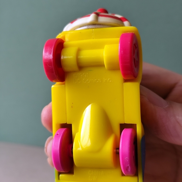 3/$20💗Vintage 1991 Batman Returns Penguin Car McDonalds Meal Toy DC Comic - Picture 6 of 7